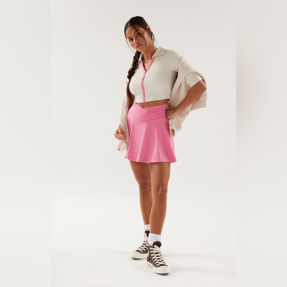 PacSun | PAC 1980 WHISPER Active Crossover Front Mini Skirt in Pink Medium - Picture 6 of 10